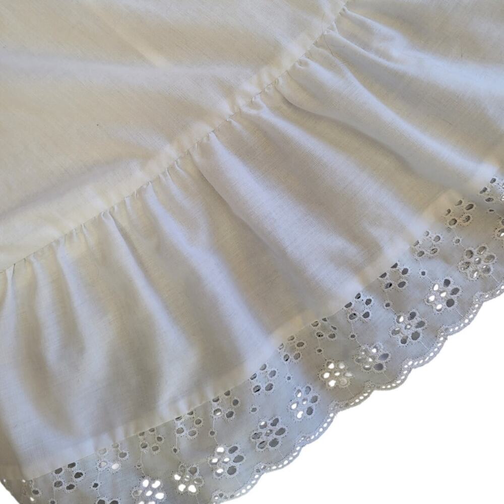 Lucky Winner White Eyelet Midi Skirt‎ Vintage Cottagecore Romantic 80s